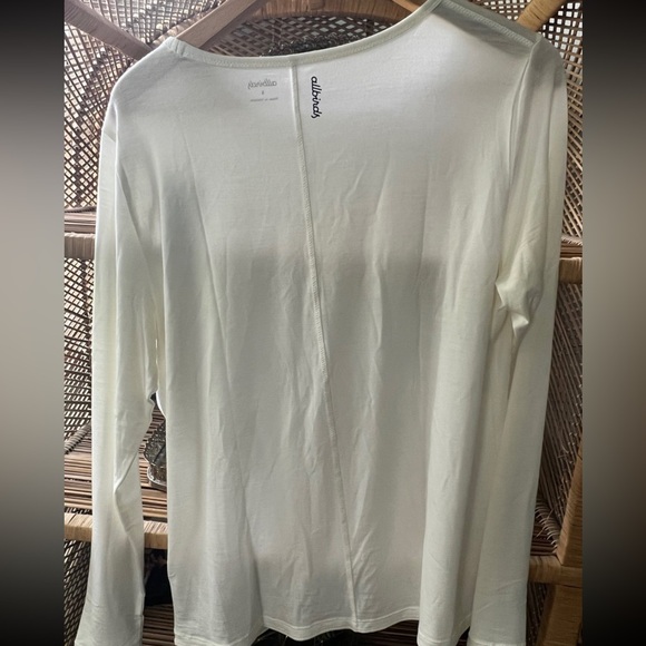 Allbirds Natural Flow Studio Long Sleeve - Picture 5 of 12